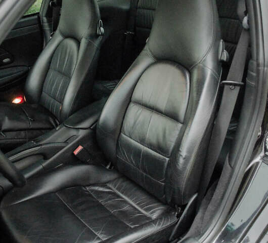 Черный Порше 911, объемом двигателя 3.6 л и пробегом 110 тыс. км за 41000 $, фото 38 на Automoto.ua