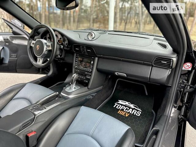 Черный Порше 911, объемом двигателя 3.8 л и пробегом 30 тыс. км за 125999 $, фото 37 на Automoto.ua