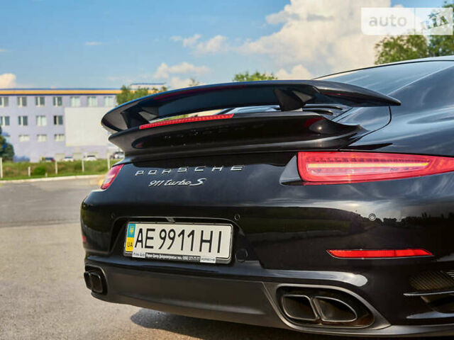 Черный Порше 911, объемом двигателя 3.8 л и пробегом 57 тыс. км за 139000 $, фото 28 на Automoto.ua