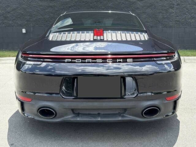 Черный Порше 911, объемом двигателя 3 л и пробегом 44 тыс. км за 85000 $, фото 9 на Automoto.ua
