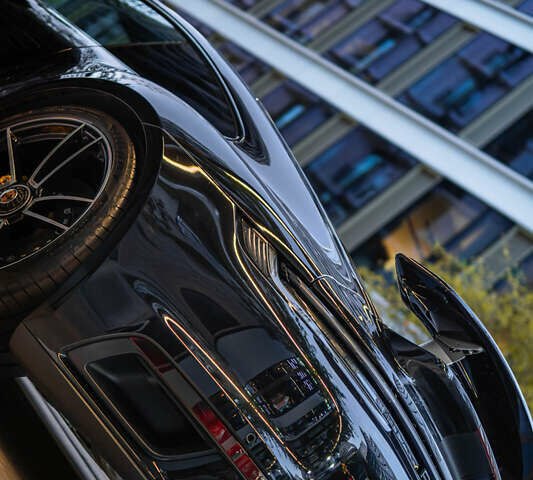 Черный Порше 911, объемом двигателя 3.75 л и пробегом 25 тыс. км за 260000 $, фото 4 на Automoto.ua