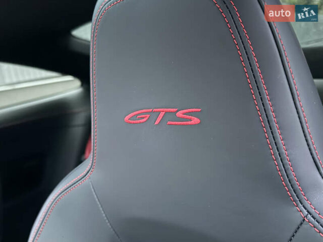 Черный Порше 911, объемом двигателя 2.98 л и пробегом 19 тыс. км за 210000 $, фото 45 на Automoto.ua