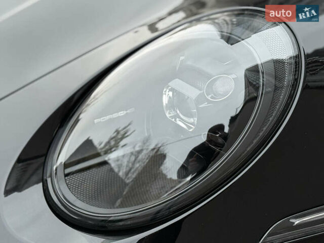 Черный Порше 911, объемом двигателя 2.98 л и пробегом 19 тыс. км за 210000 $, фото 34 на Automoto.ua