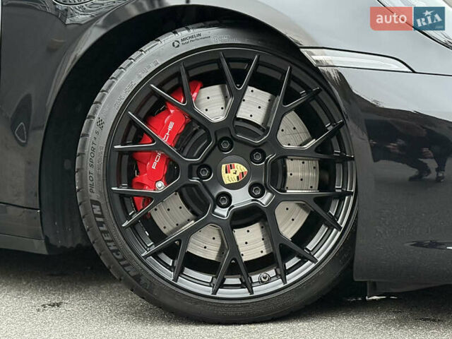 Черный Порше 911, объемом двигателя 2.98 л и пробегом 19 тыс. км за 210000 $, фото 33 на Automoto.ua