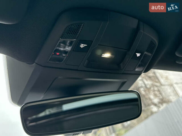 Черный Порше 911, объемом двигателя 2.98 л и пробегом 19 тыс. км за 210000 $, фото 79 на Automoto.ua