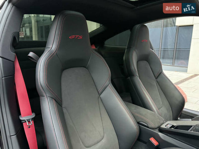 Черный Порше 911, объемом двигателя 2.98 л и пробегом 19 тыс. км за 210000 $, фото 48 на Automoto.ua