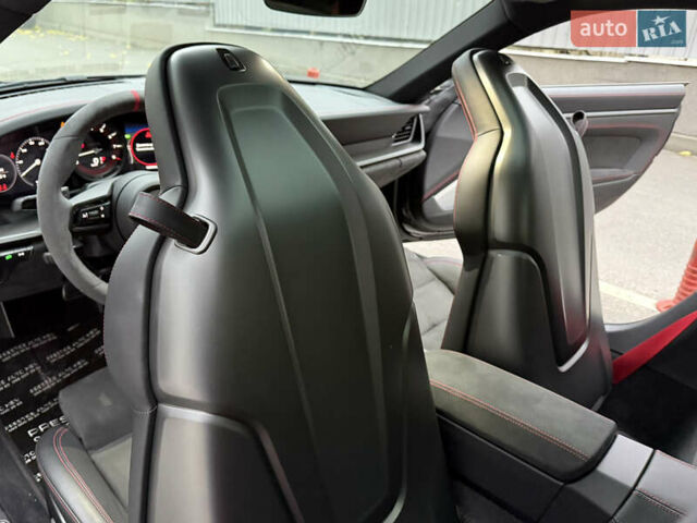 Черный Порше 911, объемом двигателя 2.98 л и пробегом 19 тыс. км за 210000 $, фото 51 на Automoto.ua