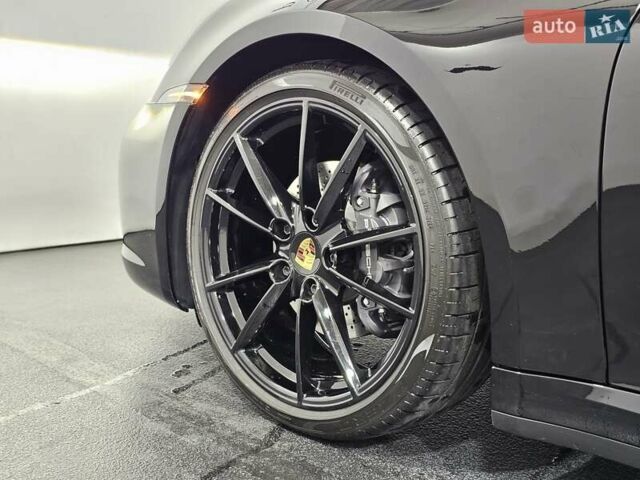 Черный Порше 911, объемом двигателя 2.98 л и пробегом 10 тыс. км за 165555 $, фото 33 на Automoto.ua