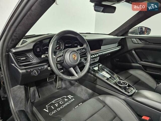 Черный Порше 911, объемом двигателя 2.98 л и пробегом 10 тыс. км за 165555 $, фото 16 на Automoto.ua