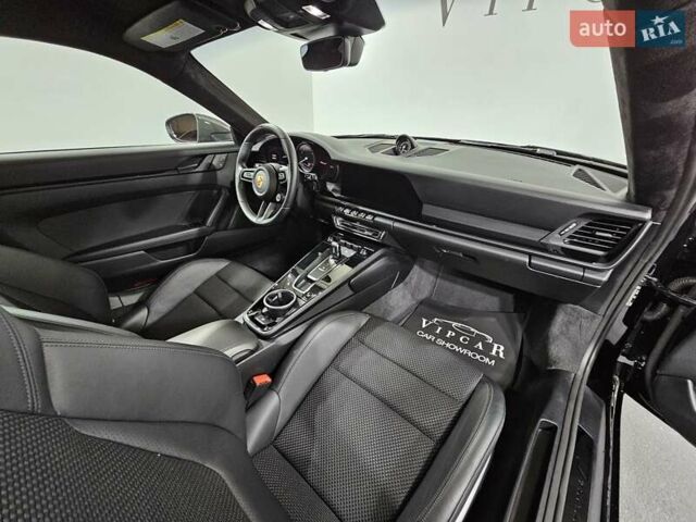 Черный Порше 911, объемом двигателя 2.98 л и пробегом 10 тыс. км за 165555 $, фото 12 на Automoto.ua
