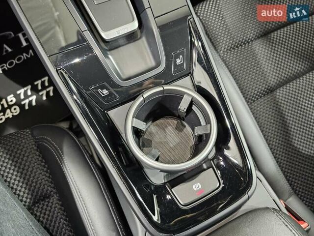Черный Порше 911, объемом двигателя 2.98 л и пробегом 10 тыс. км за 165555 $, фото 21 на Automoto.ua