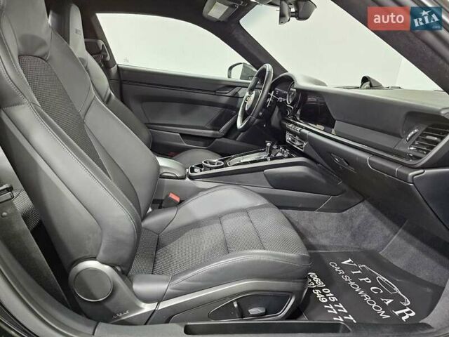 Черный Порше 911, объемом двигателя 2.98 л и пробегом 10 тыс. км за 165555 $, фото 13 на Automoto.ua