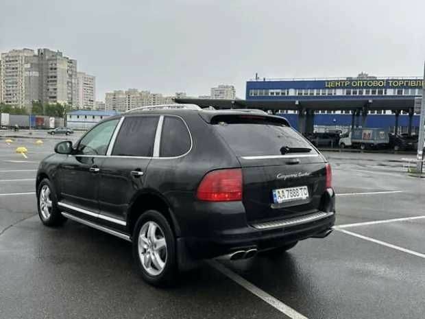 Черный Порше 911, объемом двигателя 4.5 л и пробегом 200 тыс. км за 5954 $, фото 6 на Automoto.ua