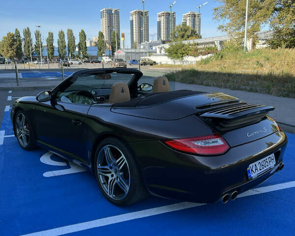 Порше 911 2009 в Запорожье на Automoto.ua Коричневый Порше 911, объемом двигателя 3.82 л и пробегом 54 тыс. км за 58000 $, фото 6 на Automoto.ua