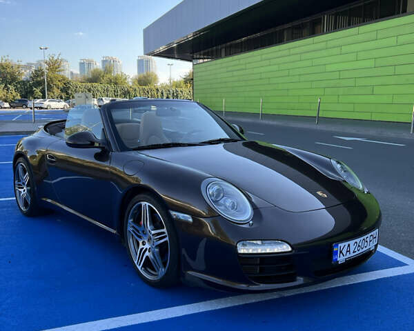 Порше 911 2009 в Запорожье на Automoto.ua Коричневый Порше 911, объемом двигателя 3.82 л и пробегом 54 тыс. км за 58000 $, фото 11 на Automoto.ua
