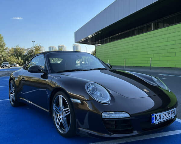 Порше 911 2009 в Запорожье на Automoto.ua Коричневый Порше 911, объемом двигателя 3.82 л и пробегом 54 тыс. км за 58000 $, фото 19 на Automoto.ua