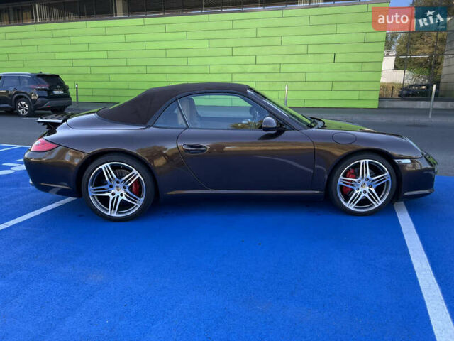 Порше 911 2009 в Запорожье на Automoto.ua Коричневый Порше 911, объемом двигателя 3.82 л и пробегом 54 тыс. км за 58000 $, фото 22 на Automoto.ua