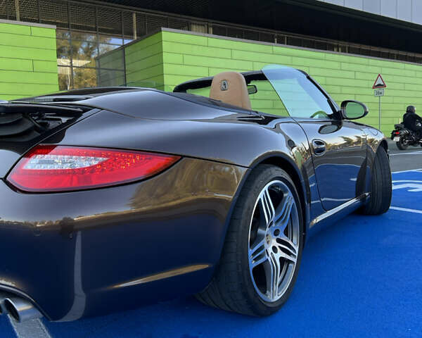 Порше 911 2009 в Запорожье на Automoto.ua Коричневый Порше 911, объемом двигателя 3.82 л и пробегом 54 тыс. км за 58000 $, фото 12 на Automoto.ua