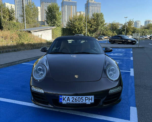 Порше 911 2009 в Запорожье на Automoto.ua Коричневый Порше 911, объемом двигателя 3.82 л и пробегом 54 тыс. км за 58000 $, фото 26 на Automoto.ua