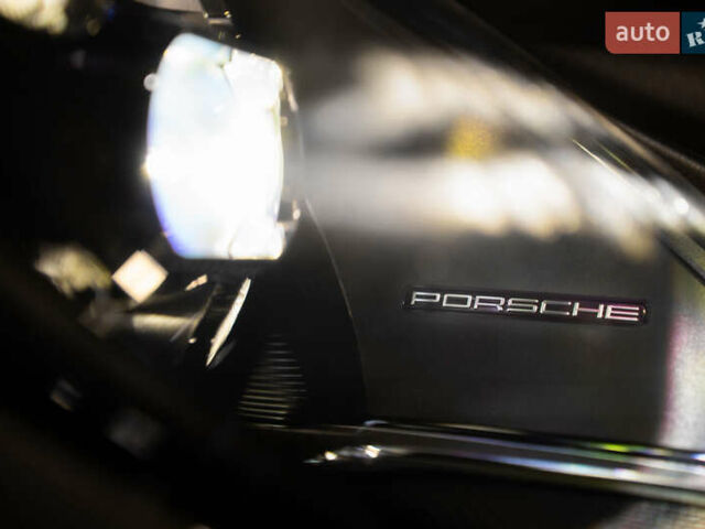 Порше 911 2019 в Луцке на Automoto.ua Коричневый Порше 911, объемом двигателя 3 л и пробегом 28 тыс. км за 144000 $, фото 22 на Automoto.ua