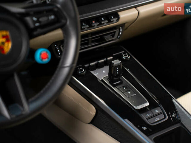 Порше 911 2019 в Луцке на Automoto.ua Коричневый Порше 911, объемом двигателя 3 л и пробегом 28 тыс. км за 144000 $, фото 25 на Automoto.ua