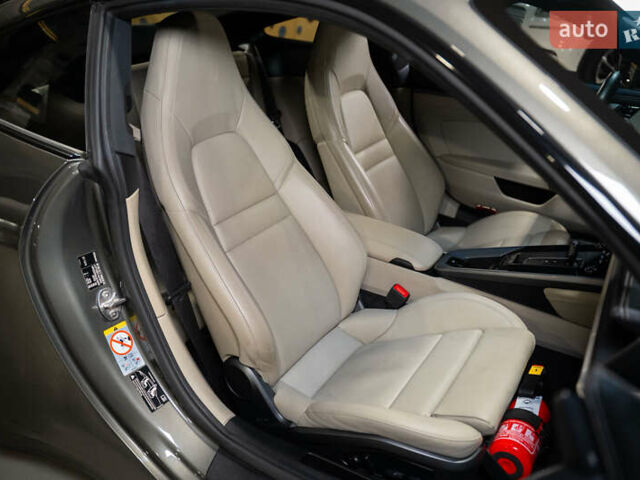 Порше 911 2019 в Луцке на Automoto.ua Коричневый Порше 911, объемом двигателя 3 л и пробегом 28 тыс. км за 144000 $, фото 32 на Automoto.ua