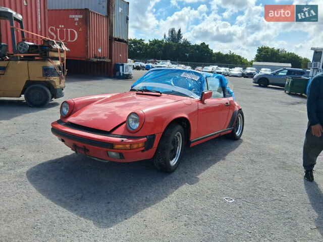 Красный Порше 911, объемом двигателя 2.8 л и пробегом 100 тыс. км за 25000 $, фото 2 на Automoto.ua