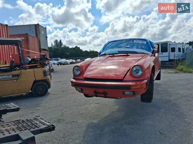 Красный Порше 911, объемом двигателя 2.8 л и пробегом 100 тыс. км за 25000 $, фото 4 на Automoto.ua