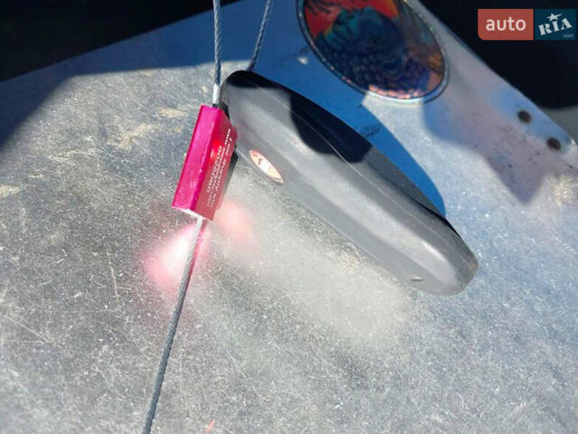 Красный Порше 911, объемом двигателя 2.98 л и пробегом 46 тыс. км за 53100 $, фото 14 на Automoto.ua