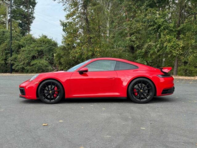 Красный Порше 911, объемом двигателя 3 л и пробегом 33 тыс. км за 46000 $, фото 3 на Automoto.ua