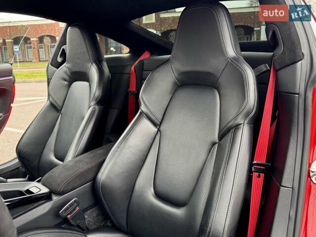 Красный Порше 911, объемом двигателя 2.98 л и пробегом 17 тыс. км за 160000 $, фото 26 на Automoto.ua