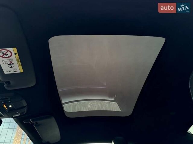 Красный Порше 911, объемом двигателя 2.98 л и пробегом 17 тыс. км за 160000 $, фото 41 на Automoto.ua