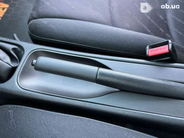 Порше 911, объемом двигателя 3.6 л и пробегом 115 тыс. км за 108500 $, фото 29 на Automoto.ua