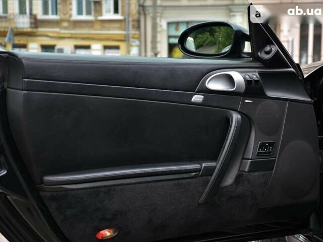 Порше 911, объемом двигателя 3.8 л и пробегом 120 тыс. км за 53000 $, фото 20 на Automoto.ua