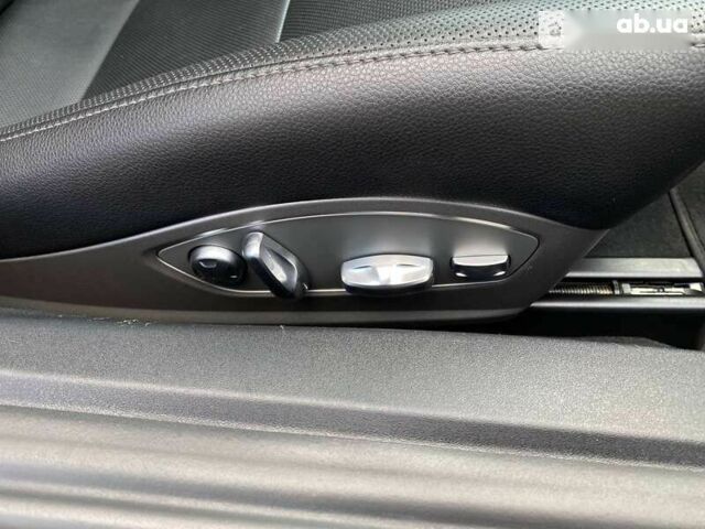 Порше 911 2013 в Львове на Automoto.ua Порше 911, объемом двигателя 3.4 л и пробегом 117 тыс. км за 89400 $, фото 29 на Automoto.ua