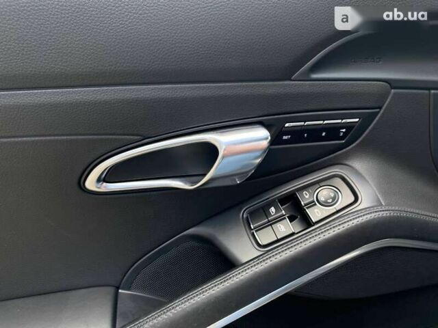 Порше 911 2013 в Львове на Automoto.ua Порше 911, объемом двигателя 3.4 л и пробегом 117 тыс. км за 89400 $, фото 24 на Automoto.ua