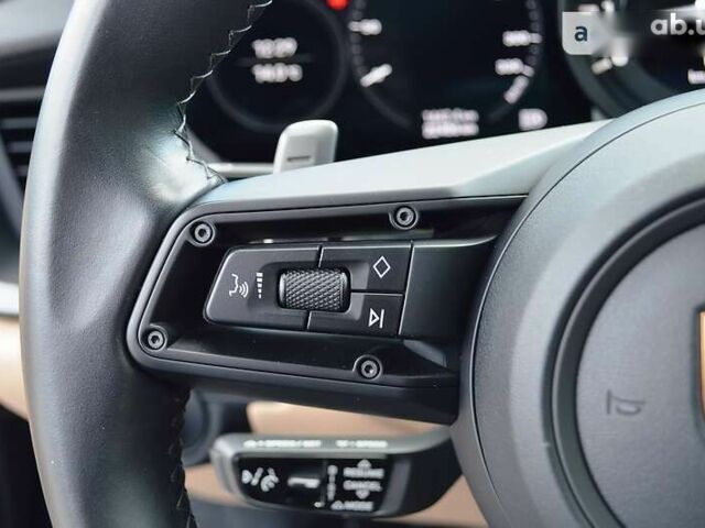 Порше 911, объемом двигателя 3 л и пробегом 22 тыс. км за 149000 $, фото 29 на Automoto.ua