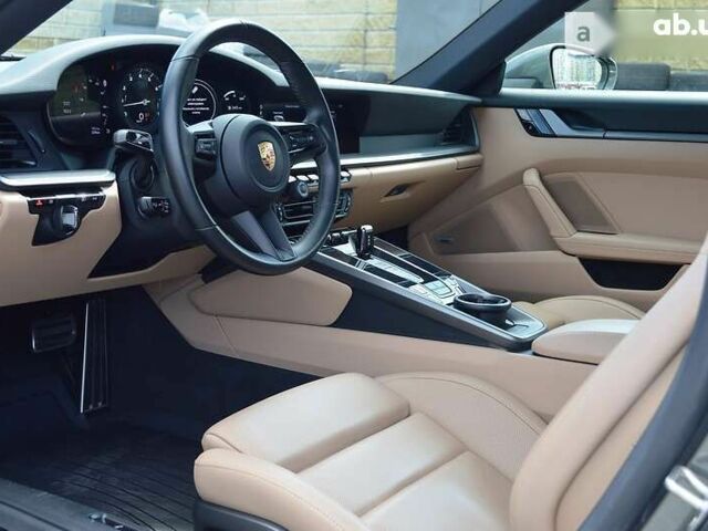 Порше 911, объемом двигателя 3 л и пробегом 22 тыс. км за 149000 $, фото 24 на Automoto.ua