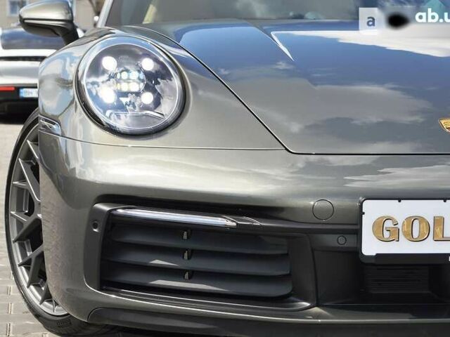 Порше 911, объемом двигателя 3 л и пробегом 22 тыс. км за 149000 $, фото 19 на Automoto.ua
