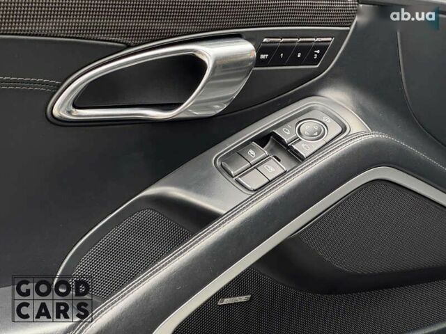 Порше 911, об'ємом двигуна 3.8 л та пробігом 86 тис. км за 90000 $, фото 15 на Automoto.ua