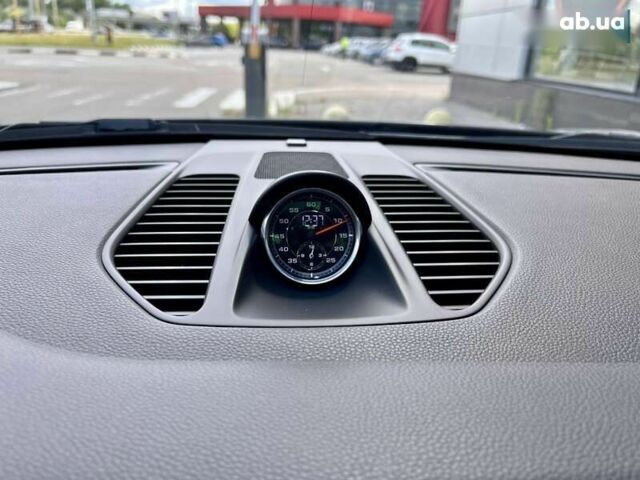 Порше 911, об'ємом двигуна 3.4 л та пробігом 118 тис. км за 67000 $, фото 27 на Automoto.ua