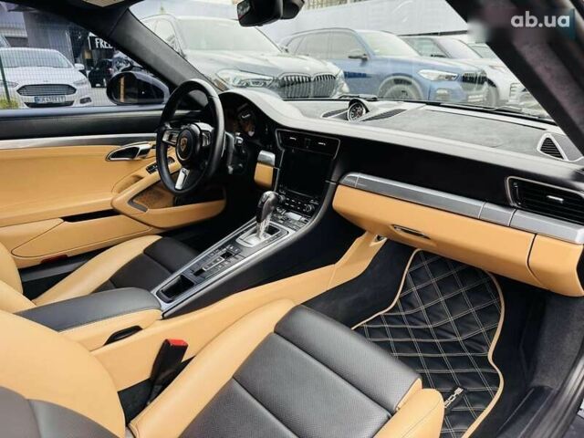 Порше 911, объемом двигателя 3 л и пробегом 34 тыс. км за 86500 $, фото 17 на Automoto.ua