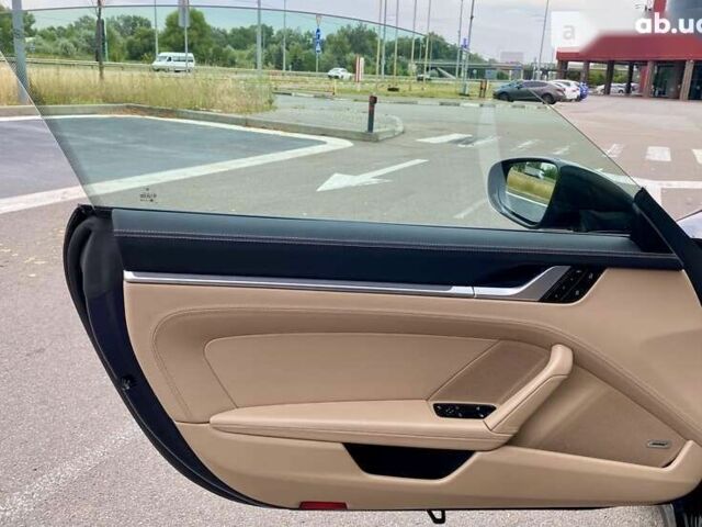 Порше 911, объемом двигателя 3 л и пробегом 47 тыс. км за 111000 $, фото 16 на Automoto.ua