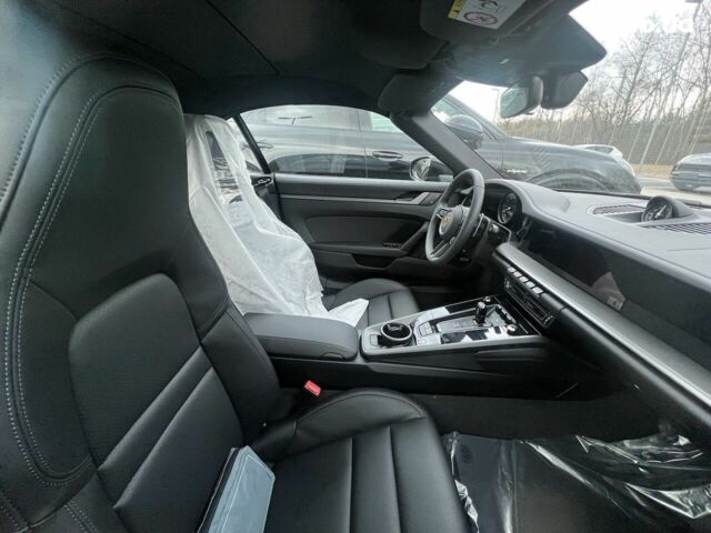 Порше 911, объемом двигателя 3 л и пробегом 0 тыс. км за 178779 $, фото 14 на Automoto.ua