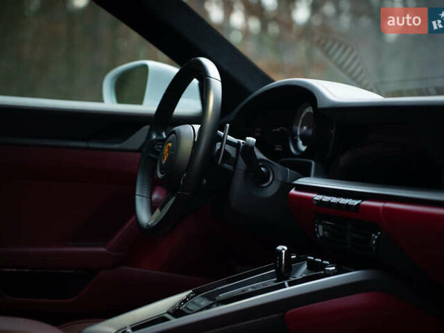 Порше 911, объемом двигателя 2.98 л и пробегом 34 тыс. км за 159999 $, фото 28 на Automoto.ua