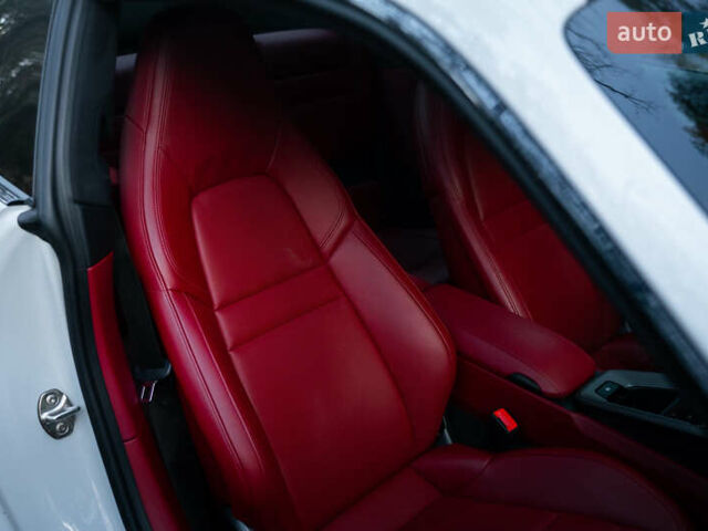 Порше 911, объемом двигателя 2.98 л и пробегом 34 тыс. км за 159999 $, фото 47 на Automoto.ua