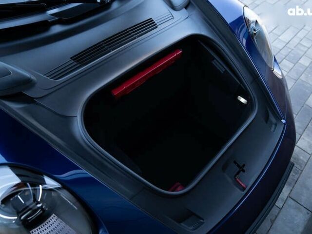 Порше 911, объемом двигателя 3.8 л и пробегом 2 тыс. км за 329000 $, фото 11 на Automoto.ua