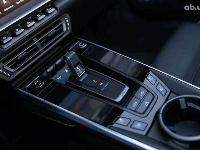 Порше 911, об'ємом двигуна 3.8 л та пробігом 1 тис. км за 333000 $, фото 25 на Automoto.ua