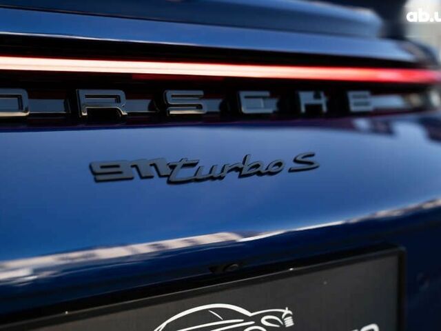 Порше 911, об'ємом двигуна 3.8 л та пробігом 1 тис. км за 333000 $, фото 13 на Automoto.ua