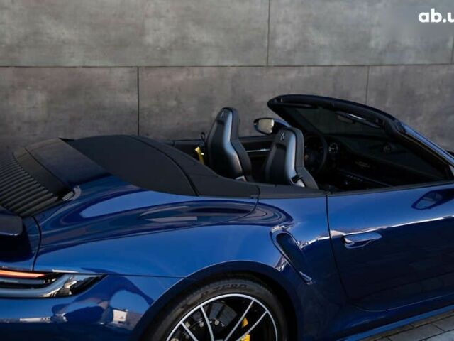 Порше 911, об'ємом двигуна 3.8 л та пробігом 1 тис. км за 333000 $, фото 9 на Automoto.ua